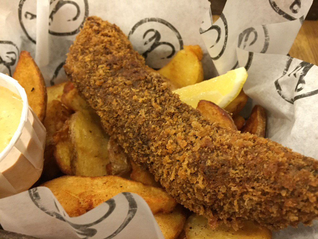 Jun Kang on Twitter: "Fried poop and chips. https://t.co/q6vu1rk5Y8" /  Twitter