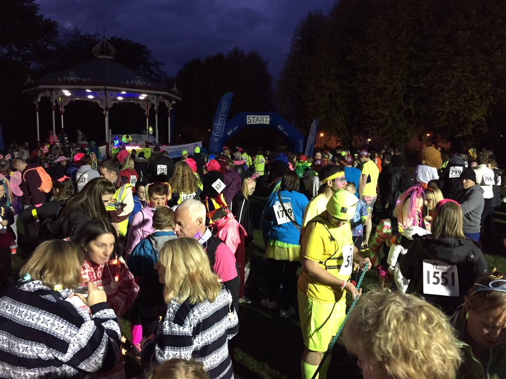mf_kent's tweet photo. Amazing night of #LightUpTheCity @EllaBrocklebank @PilgrimsHospice @MFGroupUK 
Congratulations everyone https://t.co/dfKv5mFDX5