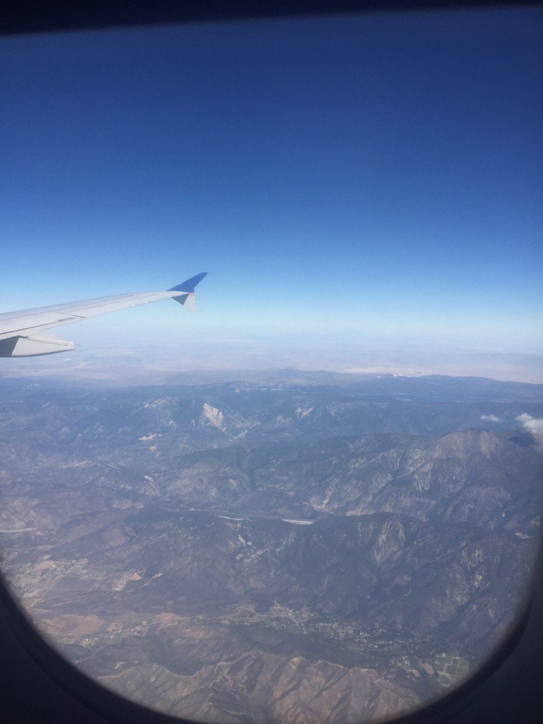 fanaccountx3's tweet photo. Throwback to when we flew from Illinois to LA in a moments notice for #5SOSonEllen &amp; @Michael5SOS gave me his pick 💘 https://t.co/eWt2qpQaN1