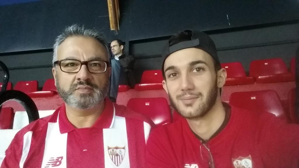 JavierGilGil's tweet photo. #TuSelfieEnNervión https://t.co/4TM5qeQxsg