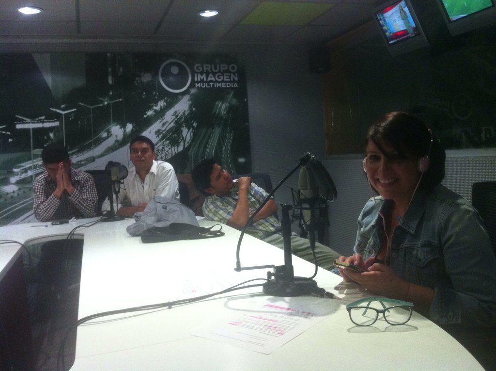 agentesdenegro's tweet photo. @PattyEversbusch @ViajaBonito @Valentinigour @PrunMxd En #Reportour #AMIParanormal Gracias por escucharnos https://t.co/vXVkQhfIyS