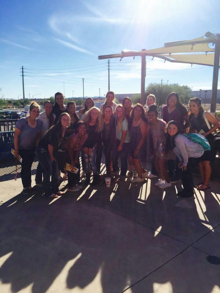 ChokesSoftball's tweet photo. Lady Artichokes supporting #ScottsdaleCC Performing Arts! https://t.co/vb33jCPNGf
