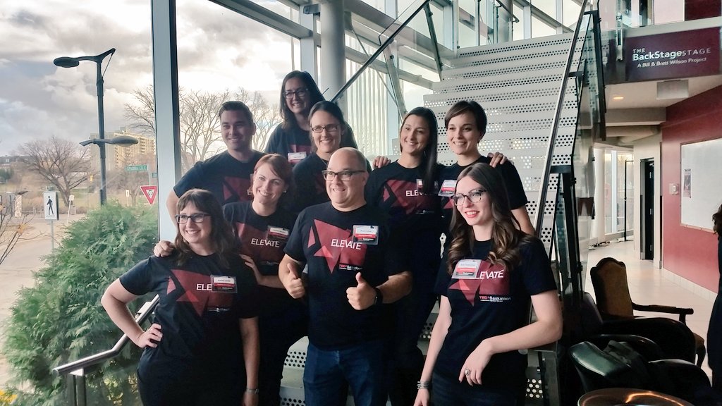 alishaedgie's tweet photo. Two thumbs up for our awesome #TedxSaskatoon team! 👍👍 #goteam #ideasworthspreading https://t.co/linAuOjZbi
