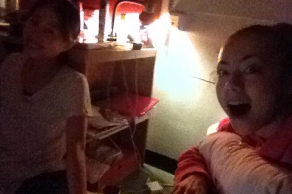 Emiheart_'s tweet photo. Last night with Kaho chaaaaan😍😭😭😭😭 https://t.co/KNdMvHba6i