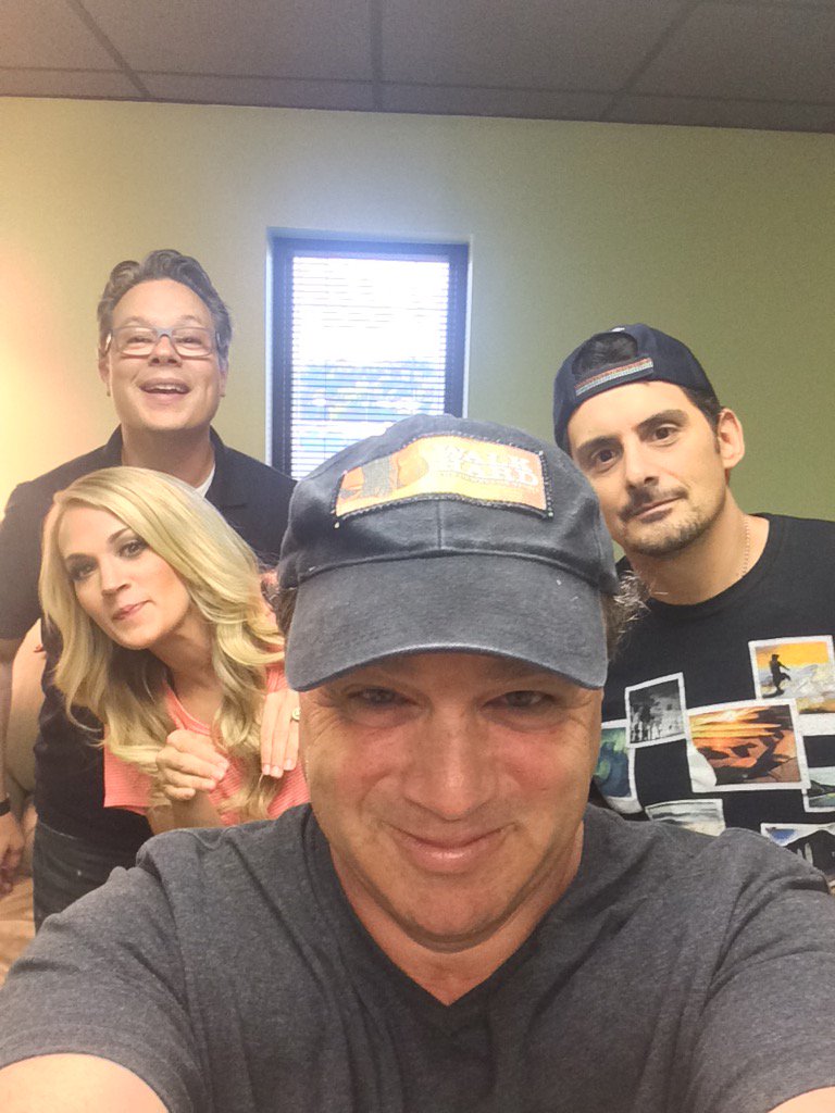 Wildaboutmusic's tweet photo. Who's excited to see what @carrieunderwood, @BradPaisley, @DeatonRobert &amp; the @CountryMusic Awards team are up to? https://t.co/WKwNLV3fW2
