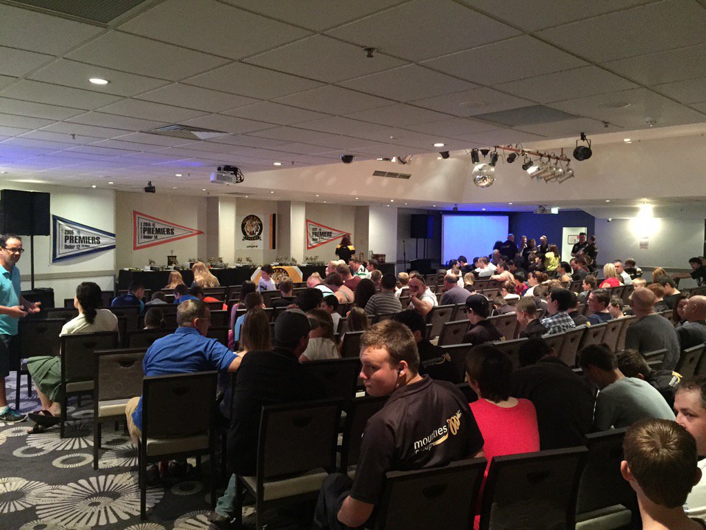 SamZikman's tweet photo. @AFLGWS Big day at Mounties for South West Tigers Presentation day! Fantastic turn out for a fantastic club #SWT https://t.co/wgeWQRbrso