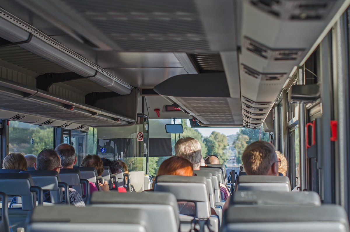 BigEasyLimo's tweet photo. Does your extended family have reunions? How do you handle transportation? https://t.co/iPiUJnXSvV