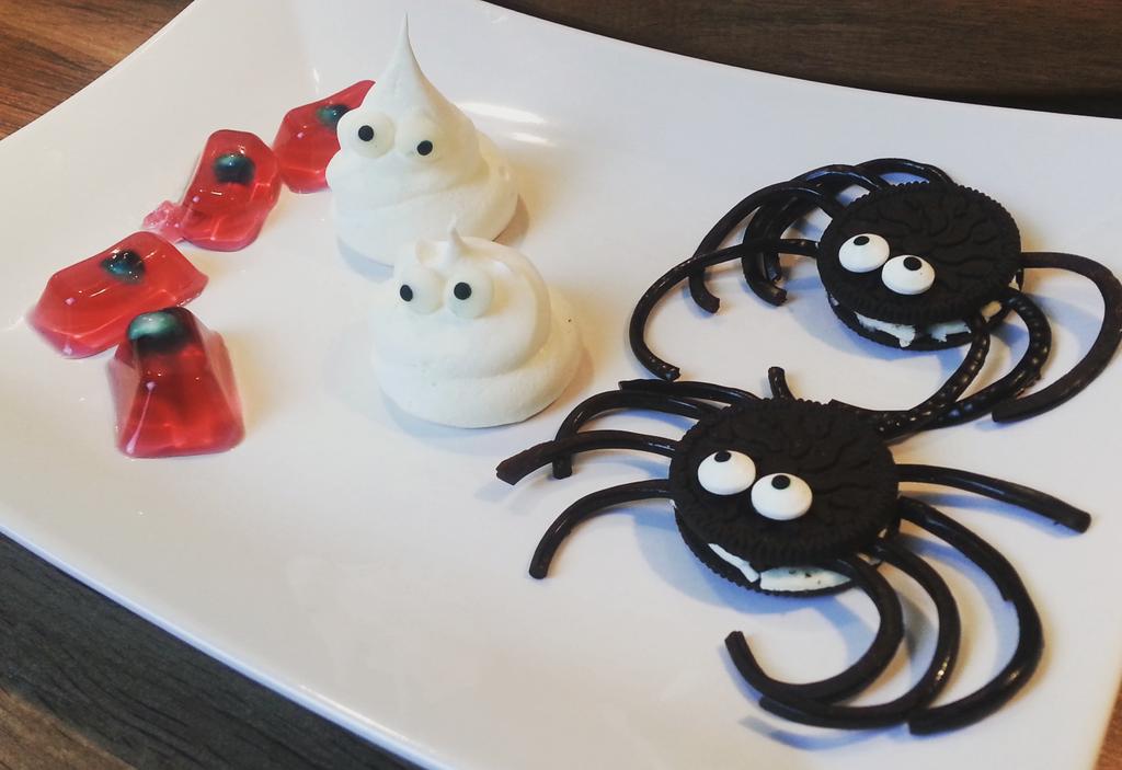 cuisinii's tweet photo. Halloween Snacks <3
https://t.co/VtUJayyJ55
#halloween #snacks #halloweensnacks #oreo #oreospiders https://t.co/qK5D2iMSGX
