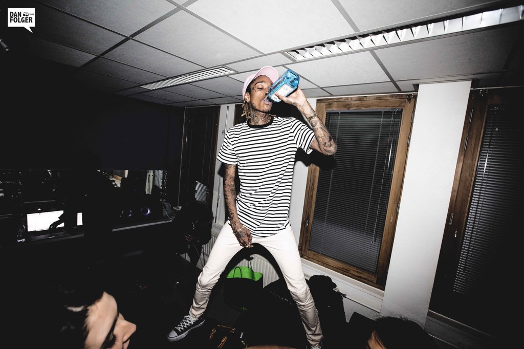 wizkhalifa's tweet photo. Damn it feels good to be a Taylor. https://t.co/L2E1aLrPPV