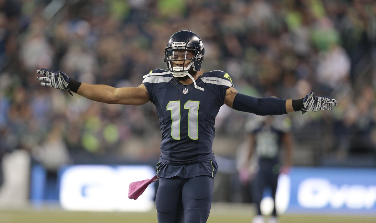 Seahawks's tweet photo. Let's all RT to wish @BJDaniels_5 a happy 26th birthday! 🎁🎂🎉

PHOTOS [https://t.co/GpUWlyv8re]

#HBD https://t.co/4Ug9eJ2DOv
