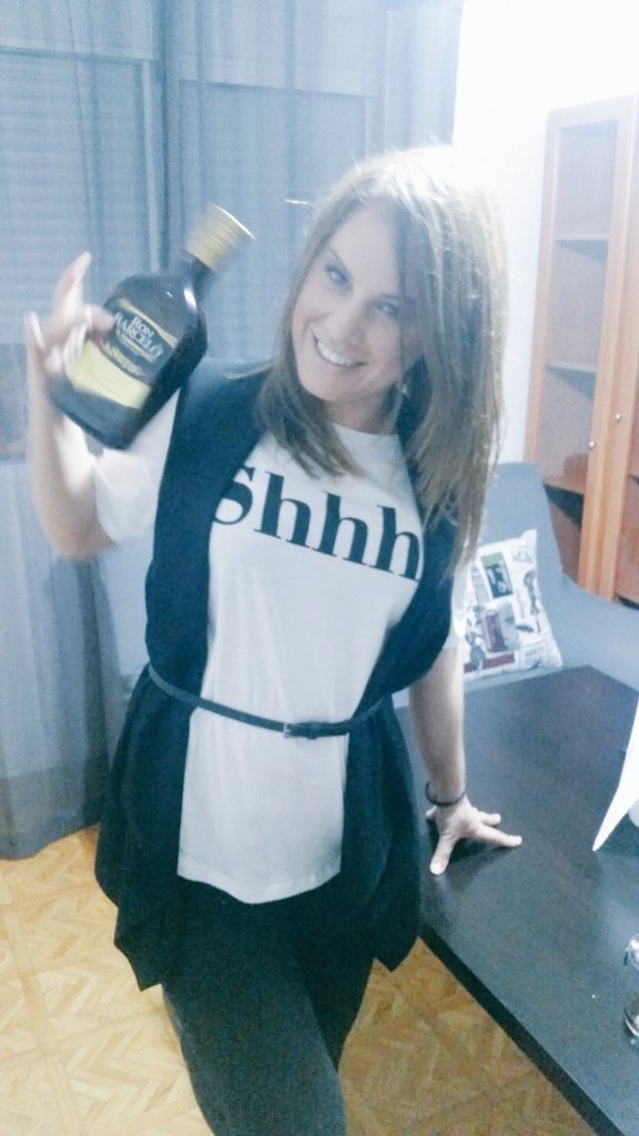 elena dominguez tweet media