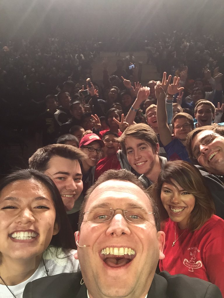 BishopCozzens's tweet photo. Selfie from Ayd #AYD15 https://t.co/lQOPQz09WY