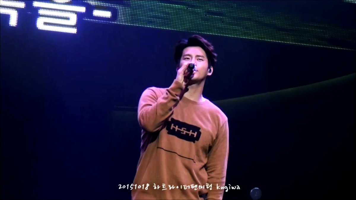 2015 하트라이더 팬미팅 - 슬픈언약식 youtu.be/Uq2TGSqj4Z4 <a href="/YouTube/">YouTube</a> 님이 공유