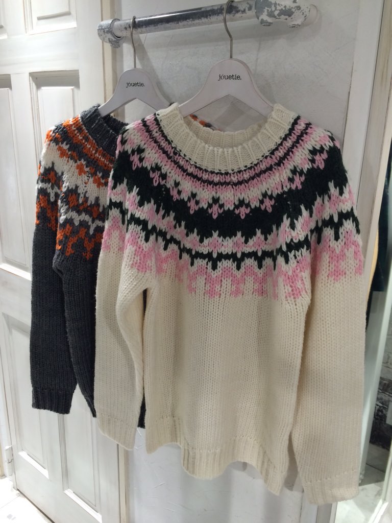 Jouetie名古屋パルコ 新作商品 ウール混球芯柄ニット 15 000 Tax トレンドの球芯柄ニット が入荷致しました ウール混で古着のようなデザインになっており暖かいニットです ボトムを選ばず合わせやすいです 是非店頭にてお試しください T