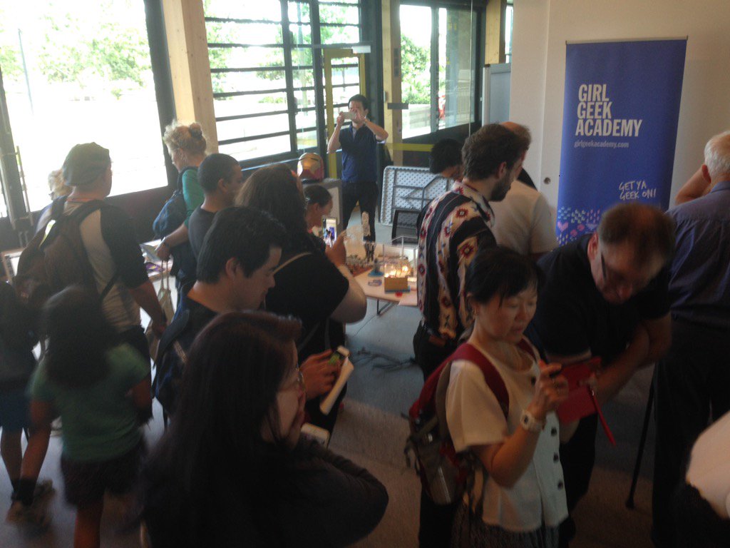 koshertonystark's tweet photo. #minimakeday has begun #knowledgecity  #comeondown https://t.co/pLhbDSxQ1z