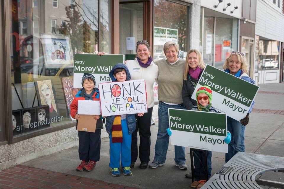 PattyforMayor's tweet photo. Thanks to supporters holding signs at Federal and Main today harnessing honks for #pattyformayor #greenfieldvotes https://t.co/vQBMgPcyF4