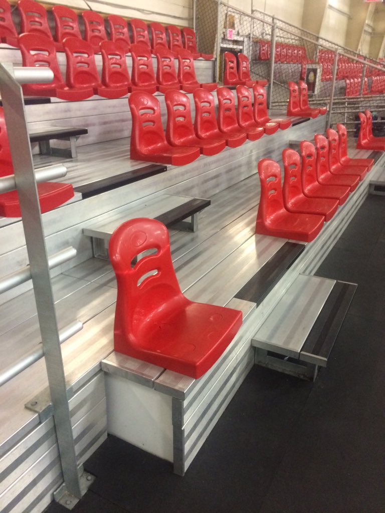 DMitchellCTV's tweet photo. Hey @wjbriganti @DarcySeatonCTV we have a special seat waiting for you in Devon. #devonbarons https://t.co/cu5rqaXyfs