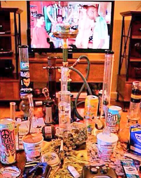 Vac_packs's tweet photo. @mrdgafchuck @RuxspinMusic @kottonmouth #AKingsLife https://t.co/m14hp4QQie