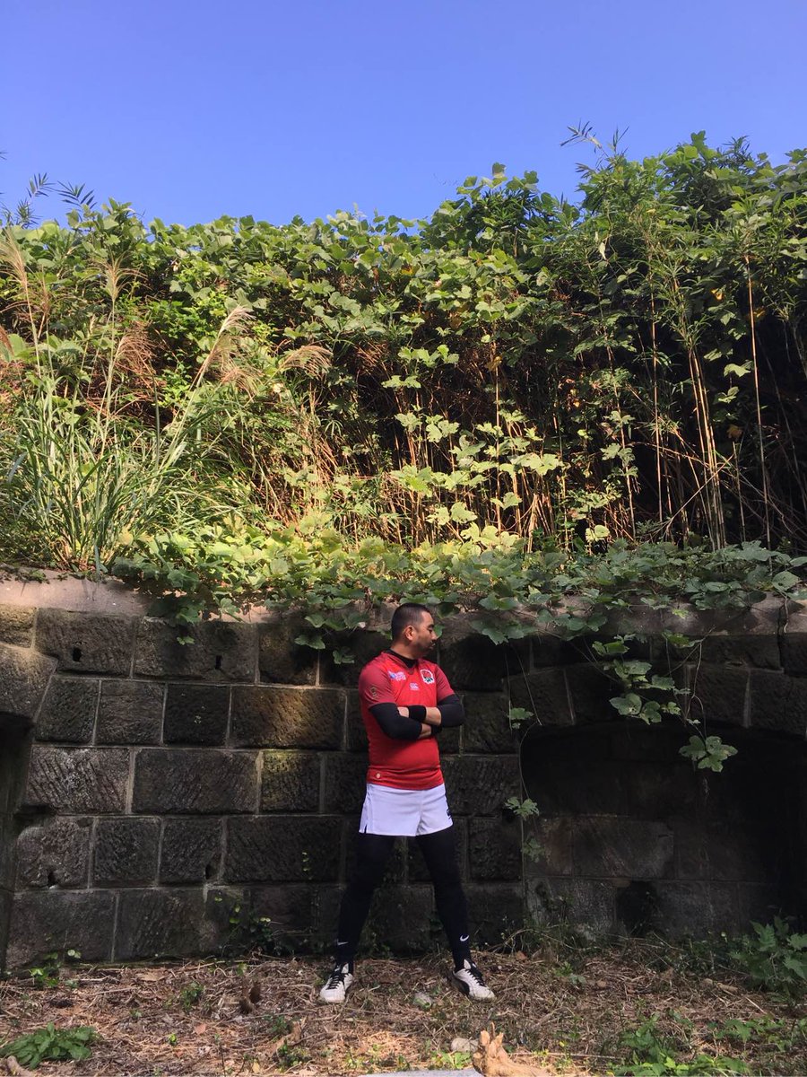 achan0203's tweet photo. 青空に映える〜 #RG1024 #廃墟の休日 https://t.co/dPATuorsQq