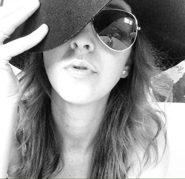 No hat no play! ☀️ Wearing: Lee-Elliott Eyewear <a href="/_jldent/">JLD.ENTERTAINMENT</a>