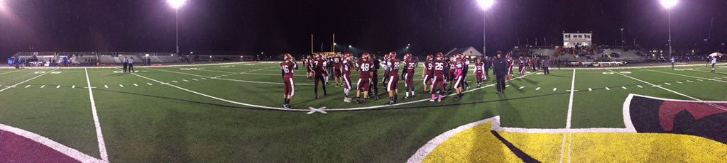 De Pere High School tweet media