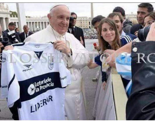 El Papa y la Virgen.
