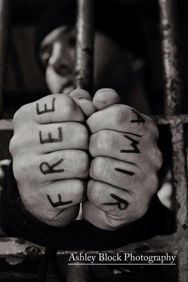CathiStephens's tweet photo. @POTUS
1,517 days...#4Years2Long
Held #Hostage n Iran #AmirHekmati #USCitizen #USMC and political pawn!
#FreeAmirNow https://t.co/Ot2TYsMszh