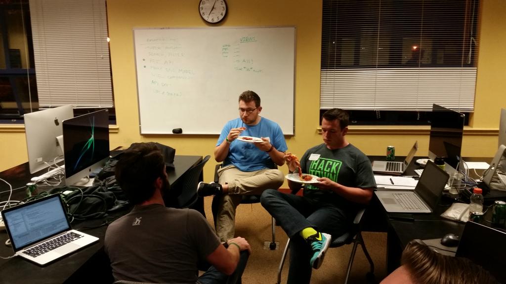 UODevClub's tweet photo. Thanks, Roaring Rapids. You are delicious! #HackTownUSA2015 https://t.co/rxGfXHc6GY