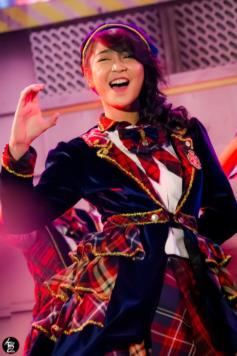 agansam's tweet photo. Jessica Veranda [1] [ @veJKT48 ] #PBIC2015 https://t.co/ufPiUCSbgc