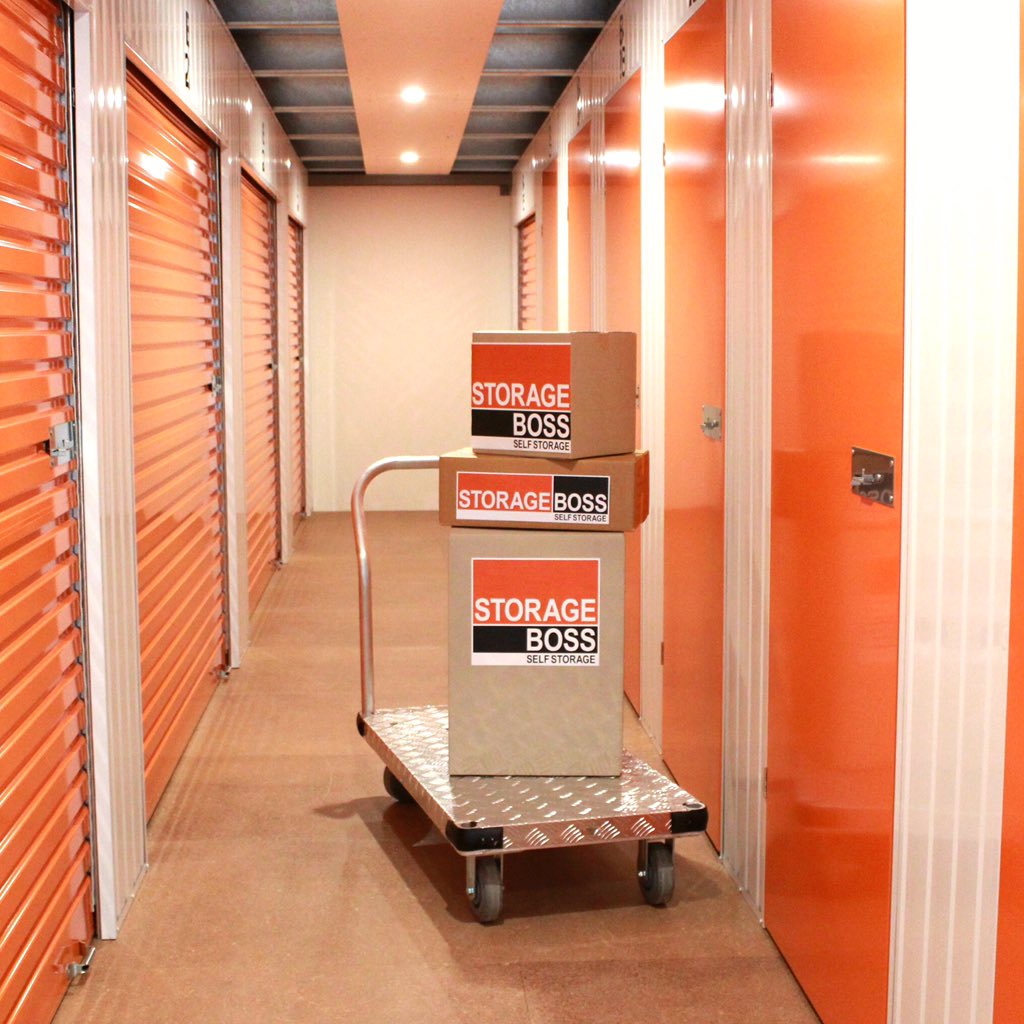 Storage_Boss's tweet photo. Hello #SelfStorage world. "Store it Like a #BOSS" https://t.co/5caMTVweTD