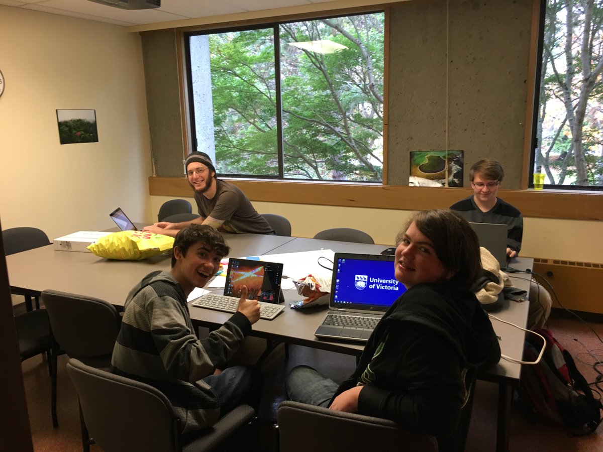 BernadettePer14's tweet photo. @jencraigece @GrandGallicisme @katrinrulokoz @arisgames Awesome day #UVic 's #arisjam!! https://t.co/DMuIACj2Bb