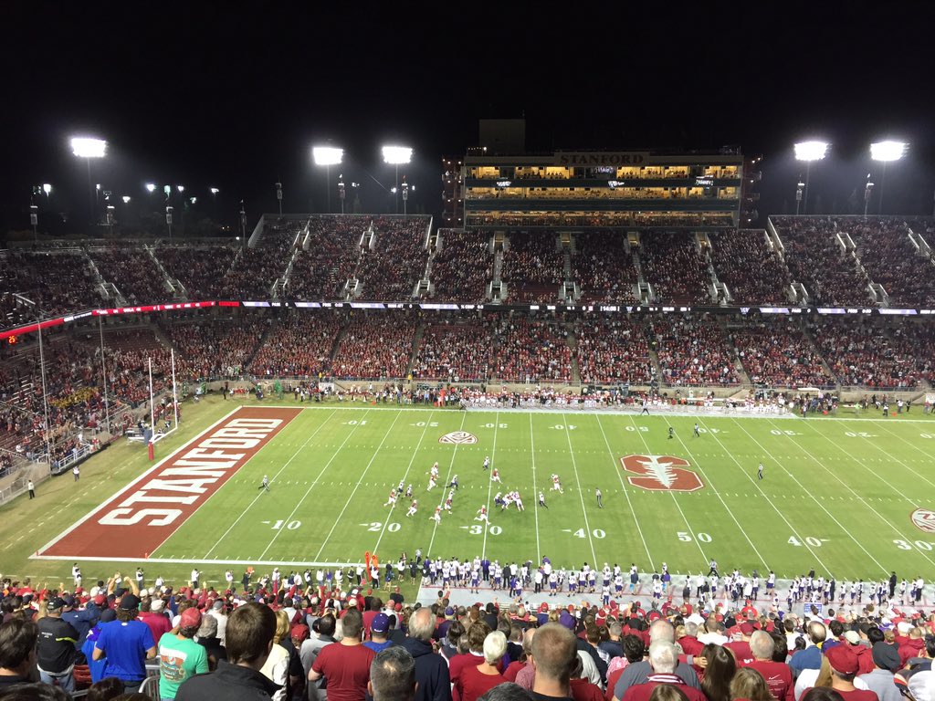 nikkidcarmel's tweet photo. Football! Go Cardinals!! #GoStanford #FearTheTree #Murica @chutch @katrinajohnson9 https://t.co/UpQ9YpZbT5