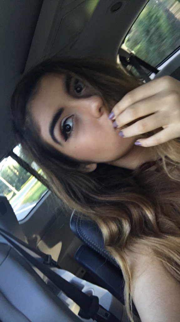 arianatorlandaf's tweet photo. #SelfieForJason @JAYYSN bc i love me https://t.co/cIjgq8RkEt