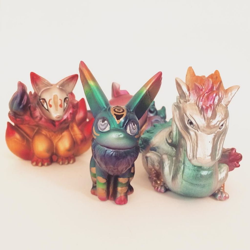 Candie_Bolton's tweet photo. Painting some itty bitty Studio Ghibli and Yokai Watch sofubi for DCON @martian_toys #wip #monsterkolor #studioghib… https://t.co/XrtjnMIm5A