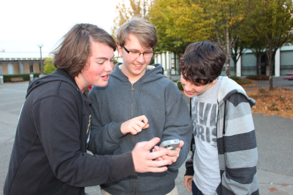 BernadettePer14's tweet photo. @fielddaylab @jencraigece the boys testing our #uvic #arisjam game! :) https://t.co/24bAcLpXWC