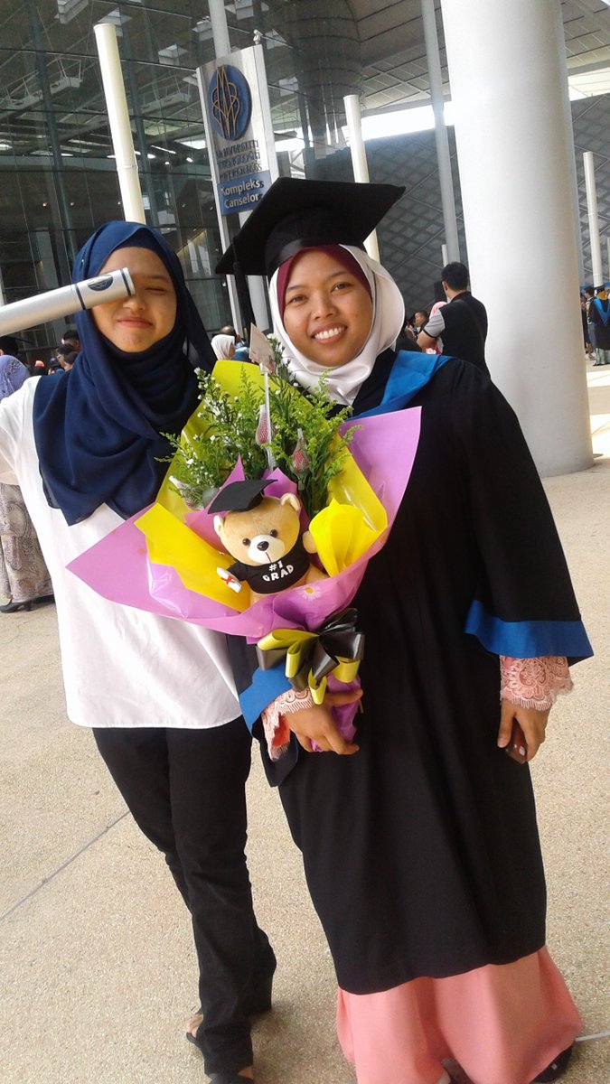 _aafqh's tweet photo. Settle first session. Congrats k.ina! #civilgraduate #utpconvofest πππ https://t.co/CiS1ihVYeT