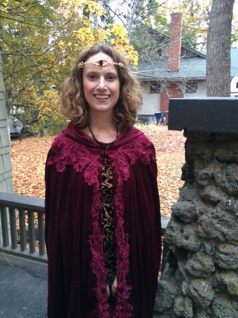 UnleashFelicia's tweet photo. #oymmasque Odyssey Youth Auction https://t.co/dDR2NfRyLJ
