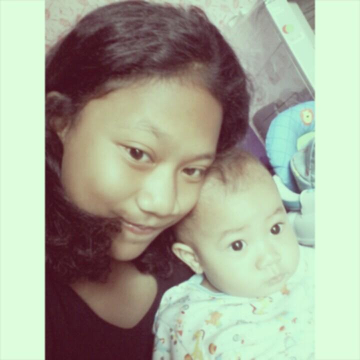gestidwi's tweet photo. Halo happy wekend https://t.co/ra1vD7dDt5