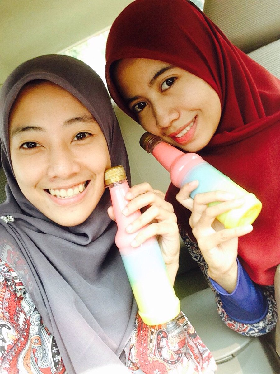 hidayah_ieyaa's tweet photo. #cikedut here! @fahanim94 https://t.co/kG8OG67zKo