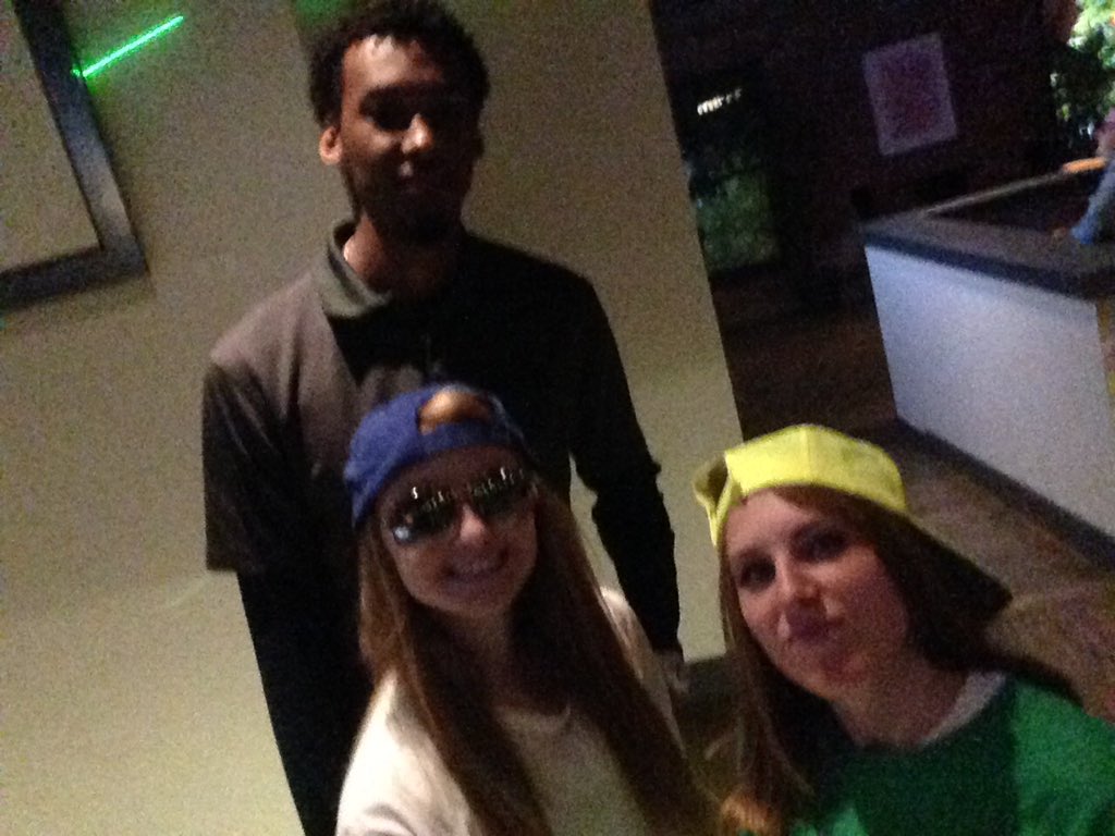 T2_activities's tweet photo. Real pic of Desmond Hubert in line for t2 signature #T2ballsHard #ToTheWall https://t.co/o0Ccm6GQA4