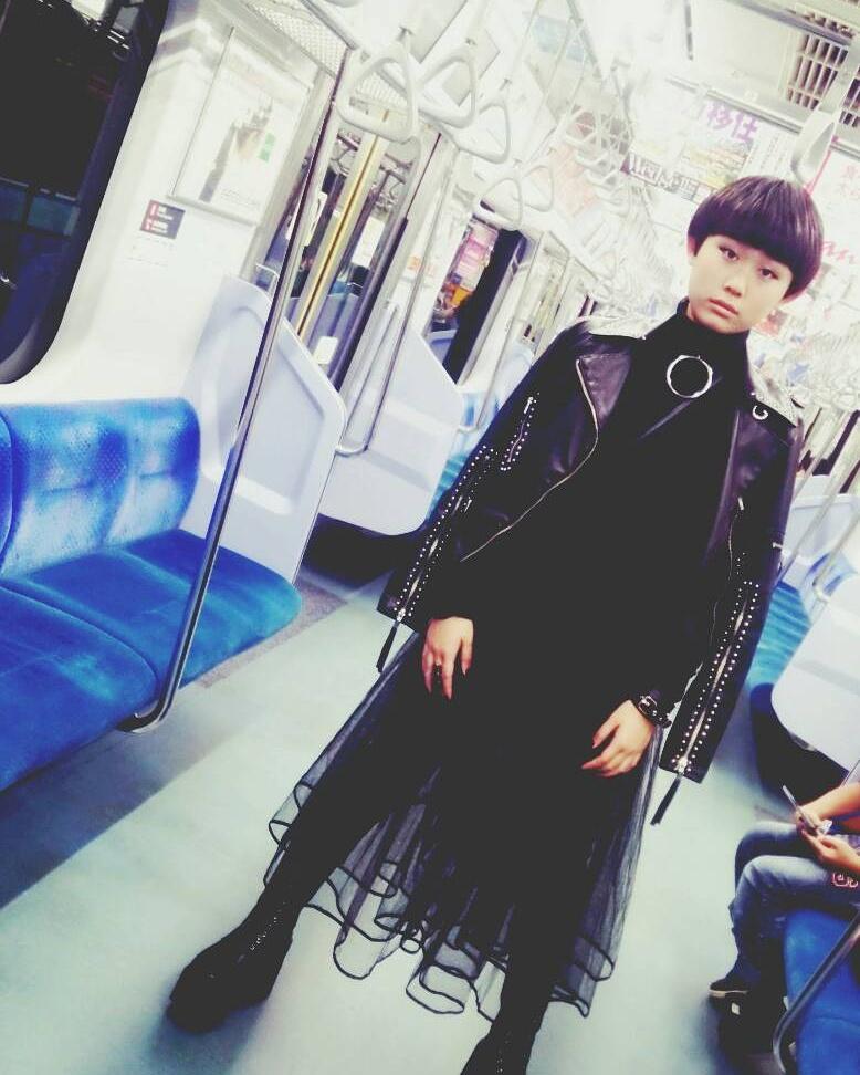 Moeka A Twitter ブラックコーデ ブラック ライダース ファッション チョーカー ヨースケ Gradnews Moeka モデル T Co Axmd2zsgx2