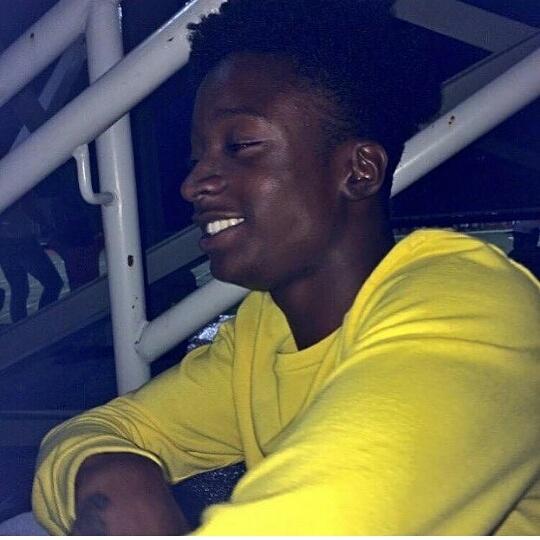 Gft_Mally's tweet photo. Love u crummy #LLKeith https://t.co/V4kZlUezL7