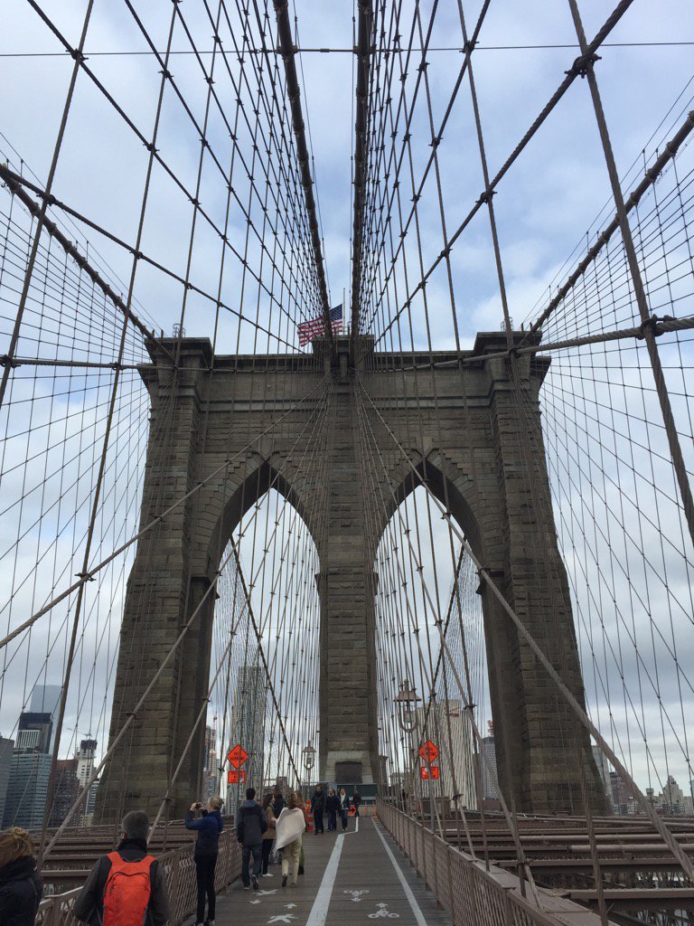Yesitschrismcd's tweet image. Diggin' the Marvel of The Brooklyn Bridge~.                    #perfectwalk