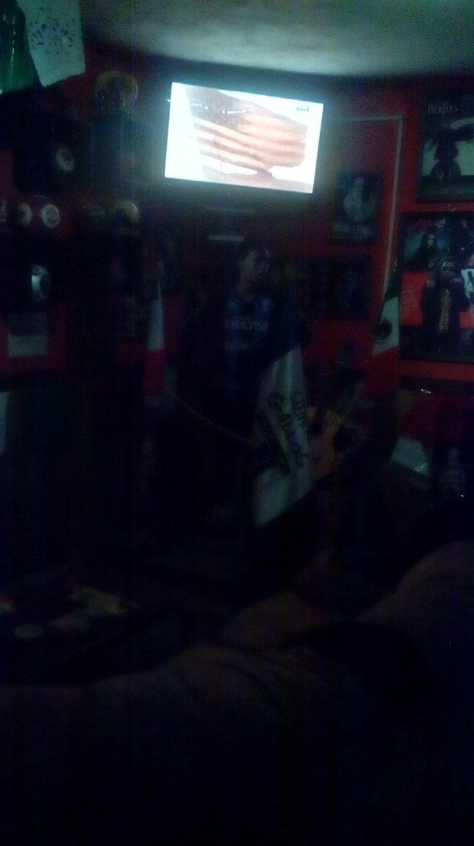 bbchelas's tweet image. Sólo en bbchelas