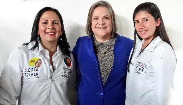 oigalo's tweet photo. unidos haremos el cambio vota #kenndy @angieguerra82 #progrsistas @GloriaOramas #2 concejal y @ClaraAlcaldesa https://t.co/o8A7BRhALE