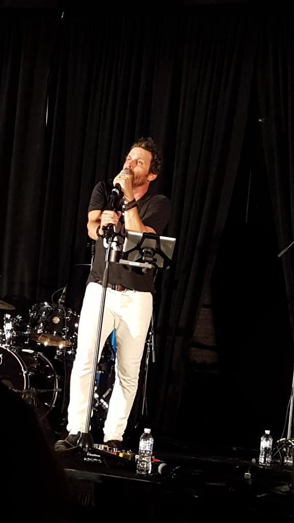 FangasmSPN's tweet photo. She Waits. .. #chicon @RobBenedict #tears https://t.co/jzNG8DVyRg