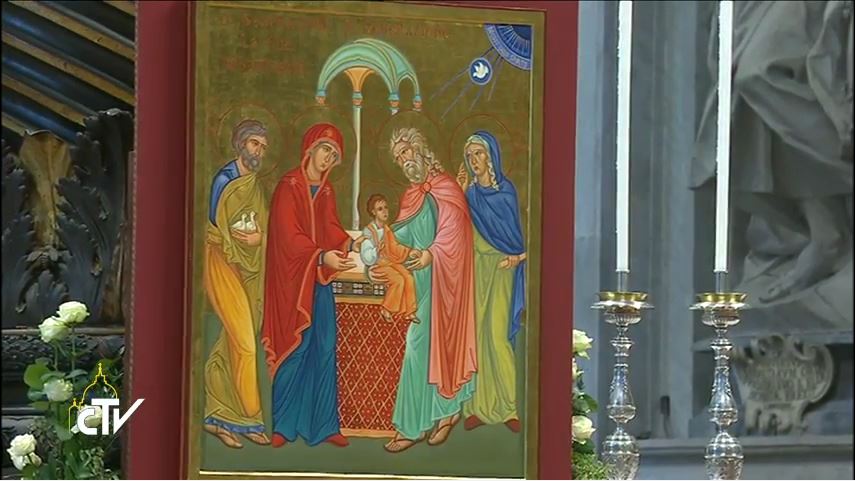 CatholicNewsSvc's tweet photo. The icon of the Holy Family reads: "His mercy from generation to generation." https://t.co/B1dAfjJ61L