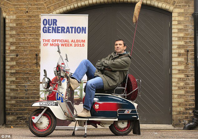 OI Happy Birthday to Phil Daniels today 