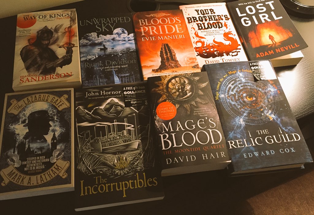 BenGalley's tweet photo. Not too shabby a haul, and 4 of them are signed as well:
#fantasycon2015 #FCon2015 https://t.co/e2tr1JDomC