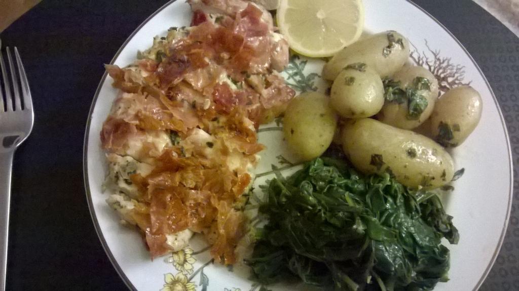 crashoverried's tweet photo. Ach ja wenn wir beim Essen sind. Das war das #gestrige #Abendessen ;) https://t.co/V09DOoo6qv